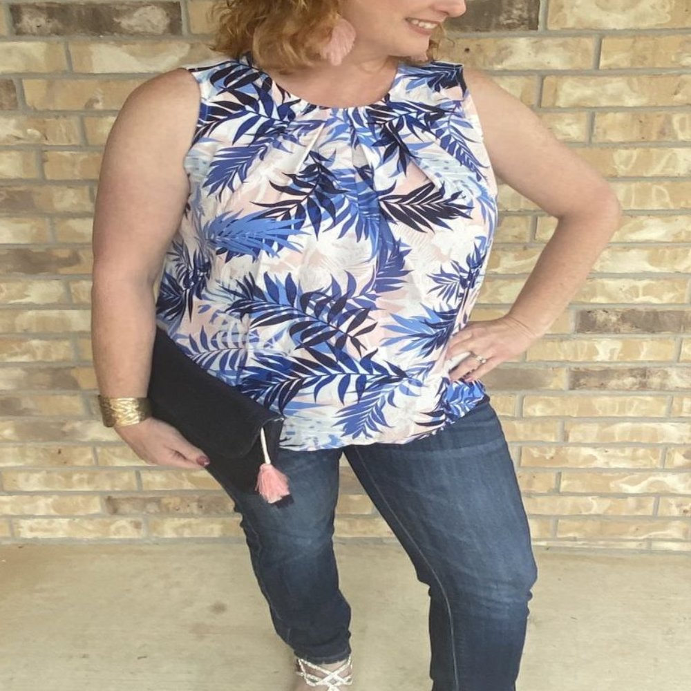 Hawaiian Floral Sleeveless Blouse